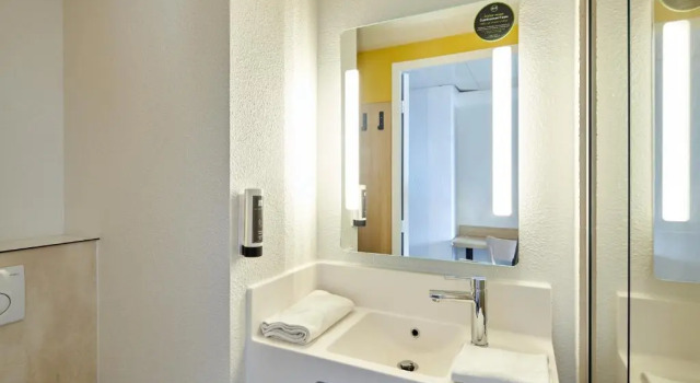 Двухместный номер Superior B&B HOTEL Paris Nord Gonesse Parc des Expos