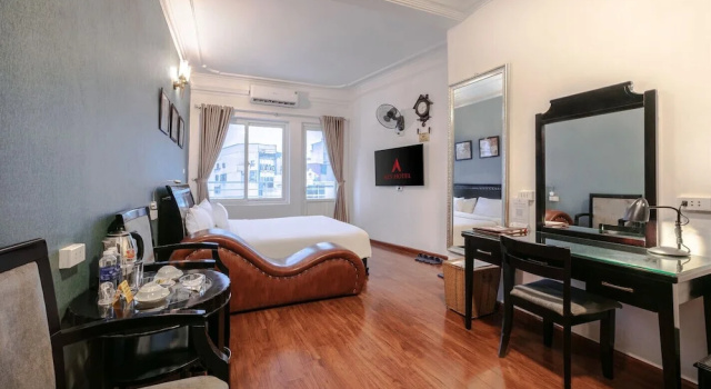Prince Hotel - 96A Hai Ba Trung, Забронировать Отель Отели Ханоя с завтраком, Завтраки