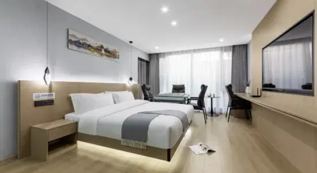 Люкс Muyi Mountain Residence Smart Hotel (Siguniang Mountain Style Street)