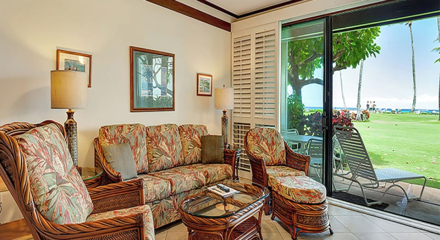 Номер Standard c 1 комнатой oceanfront Kiahuna Plantation and Beach Bungalows by Castle