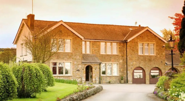 Capernwray House