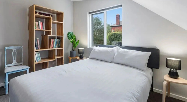 Convenient Bayside Living at the Edge of the City, Забронировать Апартаменты/квартира Мельбурн Melbourne Region, рядом с Station Pier