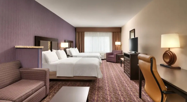 Четырёхместный люкс Holiday Inn Express Hotel & Suites Billings by IHG