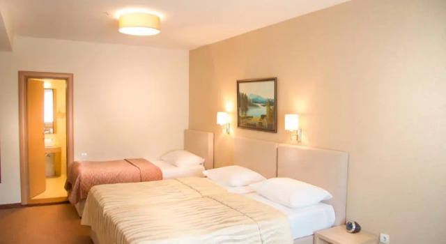 Трёхместный номер Standard Philia Hotel