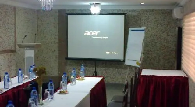 Conference Hotel and Suites, Rezervovat Hotel Sagamu Shagamu
