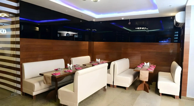 FabHotel Chandigarh Airport, Book Hotel Hotels in Punjab with a Pool, Swimming Pool