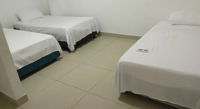 Кровать в общем номере Casa De Mar Hostel