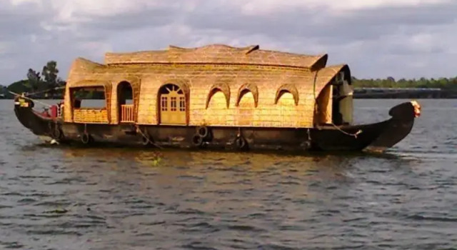 Kananavasan Houseboat, Varaa Hotelli Kumarakom 