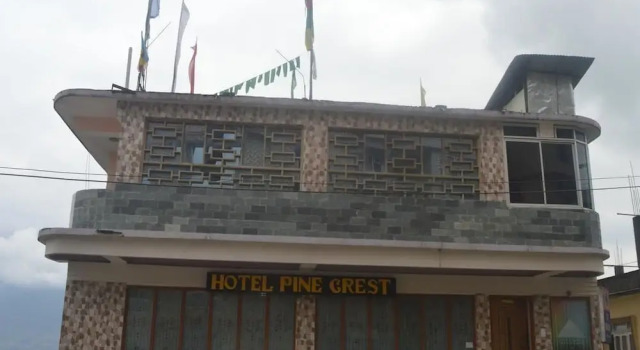 Hotel Pine Crest