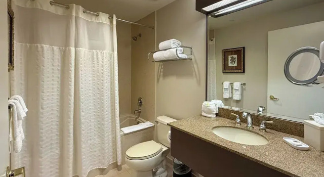 Номер Deluxe The Inn and Spa at East Wind