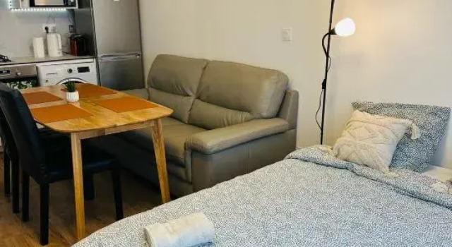 Pairs center 3 beds 2 rooms Family Suite, Забронировать Отель Париж Иль-де-Франс, рядом с James Joyce's Flat