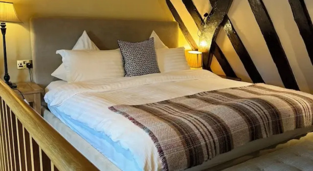 Heathrow Cottages B&B, Забронировать Отель «постель и завтрак» Отели Большого Лондона с завтраком, Завтраки