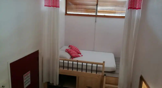 Gîte d'étape les Hauts de Ramourase, Rezervovat Hotel Murs Luberon