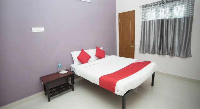 OYO 13058 Home Grand 3BHK ECR