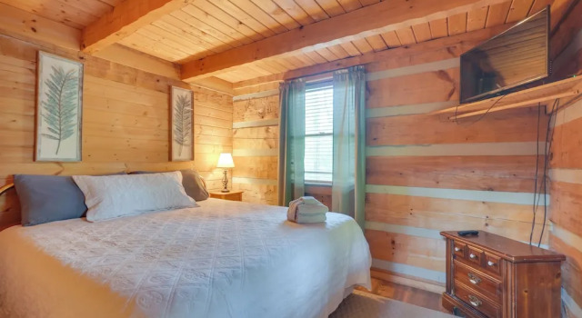 Коттедж c 1 комнатой Gatlinburg Cabin with Pool Table about 6 Mi to Downtown!
