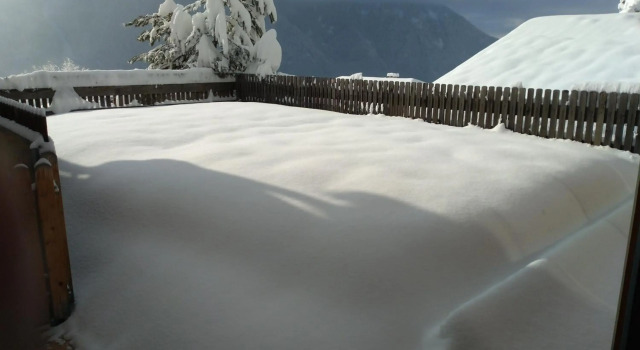 Ferienhaus Jäger, Rezerwuj Hotel Hotele w Tyrol z parkingiem, Parking