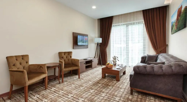 Полулюкс Grand Mela Hotel