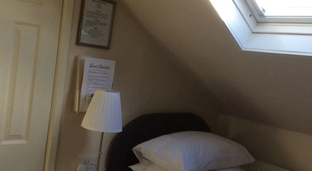 Hedley Villa Guest House, Забронировать Гостевой дом Отели в центре Ройал-Лемингтон-Спа с завтраком, отели в центре Ройал-Лемингтон-Спа с завтраком