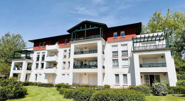 Appartement Cambo-les-Bains, 2 pièces, 2 personnes - FR-1-495-57, Prenota Appartamento Hotel a Aquitania con parcheggio, Parcheggio