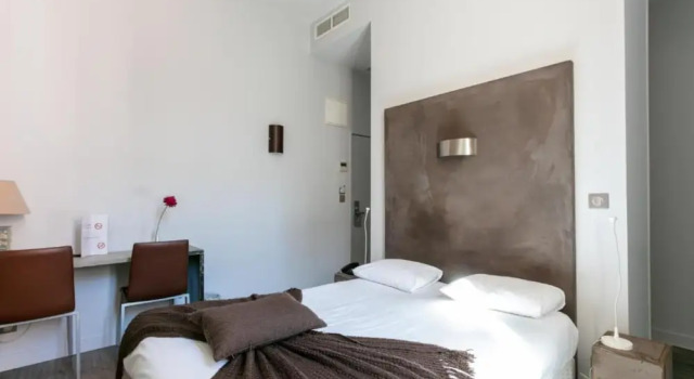 Номер Classic Hôtel De Paris