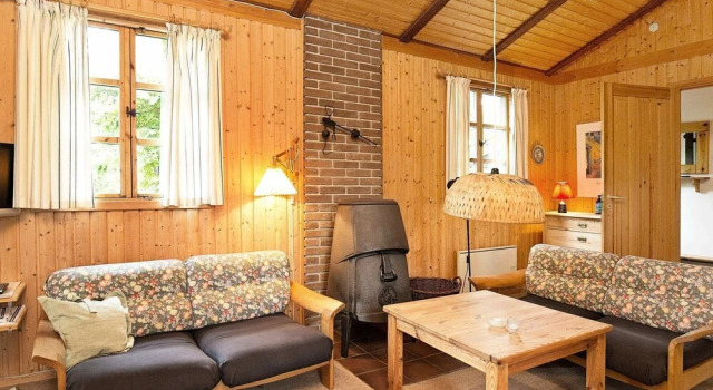 Modern Holiday Home in Zealand With Terrace, Book Hotel 3-stjernede hoteller i Slagelse, 3*