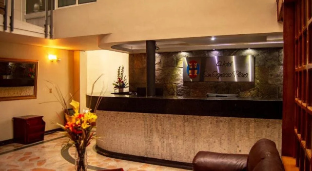 Hotel San Ignacio Plaza, Buchen Sie Hotel Tunja Boyacá