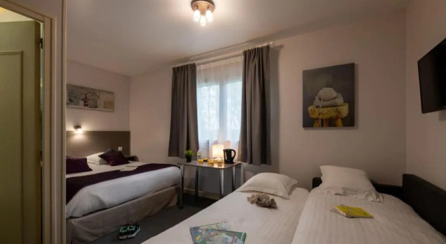 Семейный номер Superior Logis Hotel Le Prieure