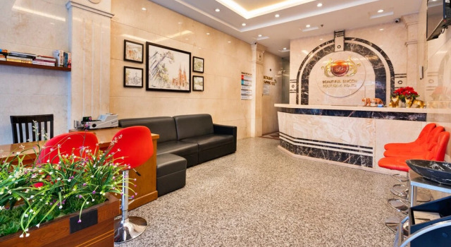 HANZ Front Green Park Hotel