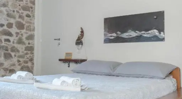 L'Occhio di Santa Lucia, Terre Marine