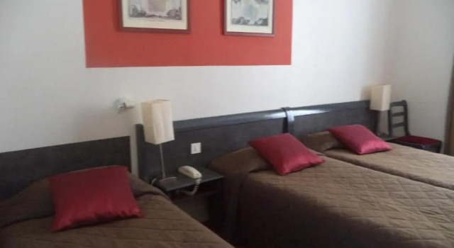 Одноместный номер Standard с видом на город CitHotel Avallon Vauban