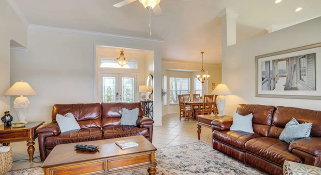 Spectacular Views! Largest Canal in NW Cape Coral
