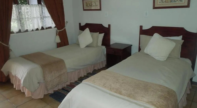Lilac Lodge-Purple House, Забронировать Отель Уинтертон Drakensberg