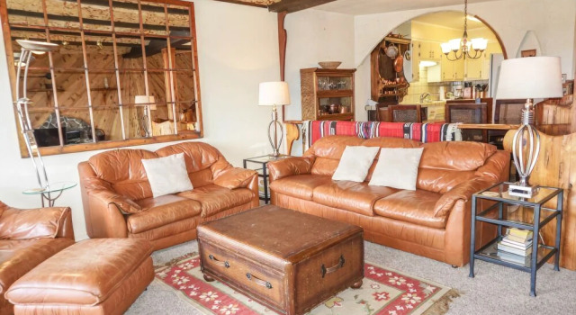 Waterfront Lakeview Ave Tahoe  Rental 2 Bedroom Condo