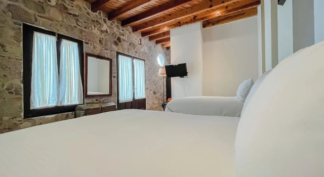 Четырёхместный полулюкс Casaliza Hotel Boutique