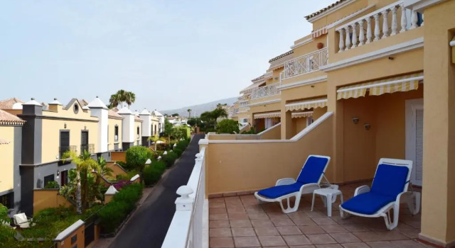 Colonial Suite