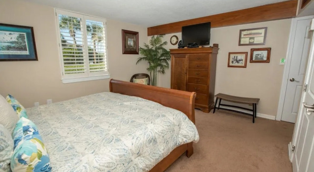 Dolphin Point 104B Destin - 2 Br Condo, Varaa Hotelli Hotellit Emerald Coast uima-altaalla, Uima-allas
