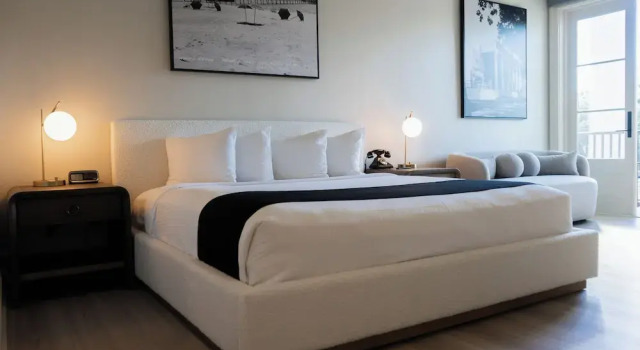 Номер Deluxe White House Hotel