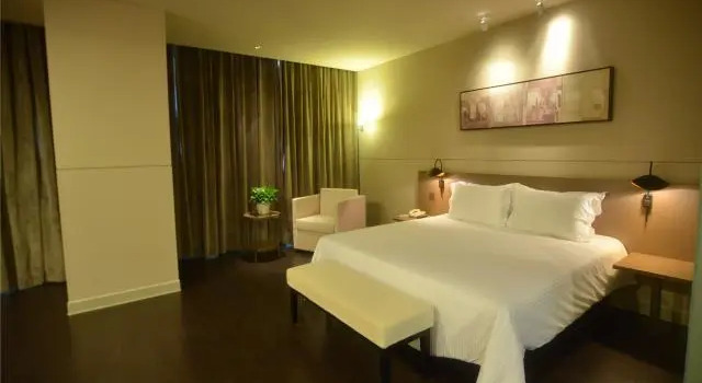 Jinjiang Inn Select Dongying Kenli Petrochemical Tower, Boek Hotel Goedkope hotels in Dongying