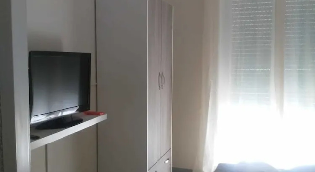 Standard Dreier Zimmer mit Balkon Casa Rosy