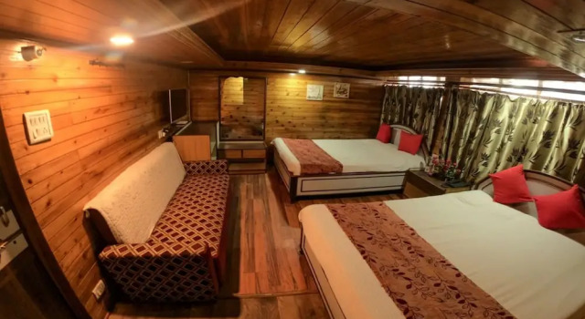 Номер Deluxe Goroomgo Broadway Annexe Darjeeling