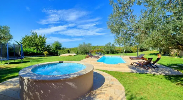 Вилла Apartment Villa Mare1 with pool, sea view and hydromassage