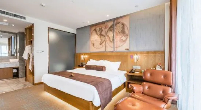Люкс Deluxe Zhefei Hotel (Shijiazhuang Yuhua Wanda Century Huamao Branch)