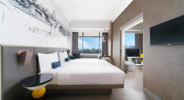 YELLO Hotel Harmoni Jakarta
