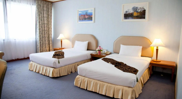 Двухместный номер Superior Thumrin Thana Hotel