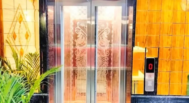 Hotel Vinayak Grand Varanasi