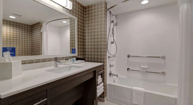Студия Home2 Suites By Hilton DeKalb