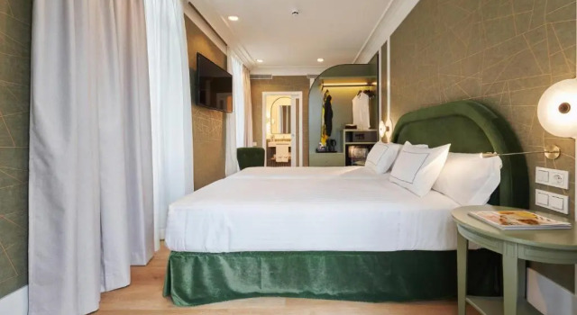 Двухместный номер с видом на город Отель Intelier Villa Katalina
