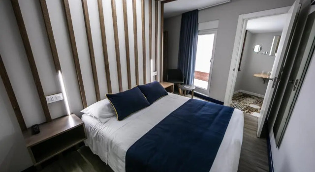 Двухместный номер Standard с балконом и с видом на улицу Apartamentos Playa de Camariñas