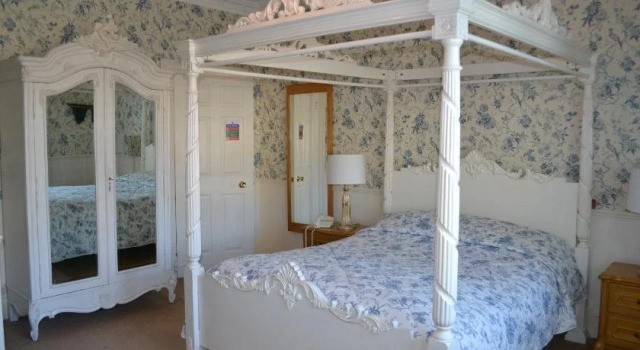 Cranleigh Hotel, Забронировать Отель Отели Западного Суссекса с бассейном, Бассейн