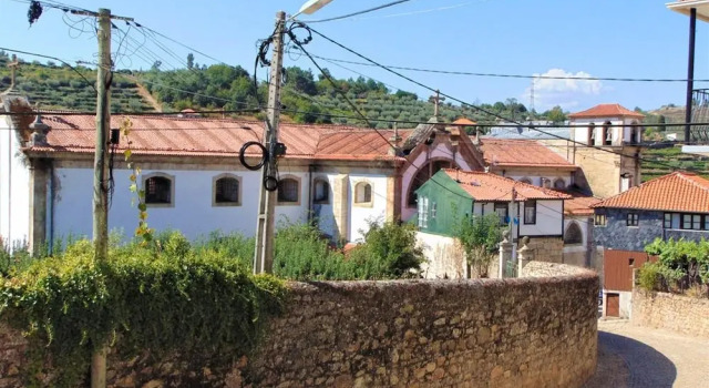 House With 3 Bedrooms in Salzedas, With Wonderful Mountain View and Furnished Garden Near the Beach, Rezerwuj Hotel Salzedas Norte Region